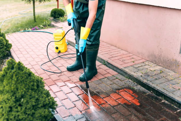 Why Choose Our Certified Pressure Washing Experts for Your Project Needs in Hayfield, MN?